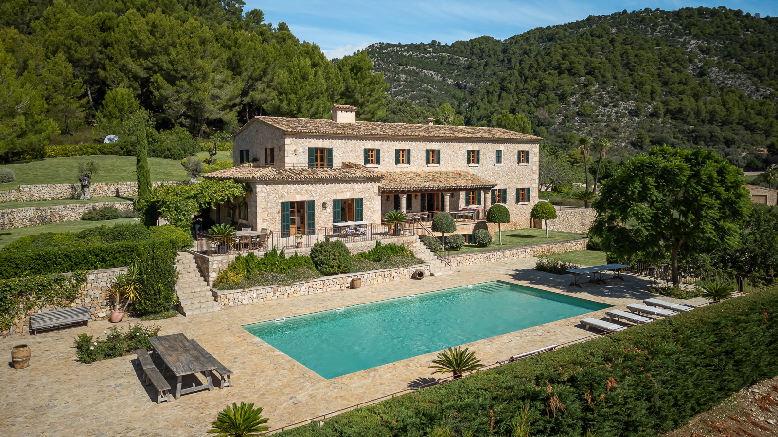 The best areas in Mallorca for first-time buyers often combine affordability, growth potential, and lifestyle quality.